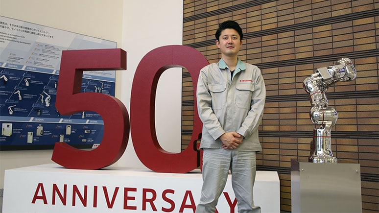 川崎重工業社_取材中4