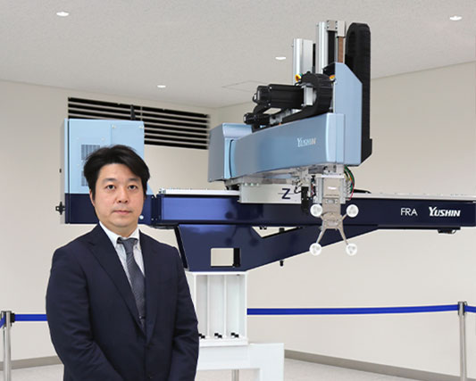 「FRA：ハイエンド製品取出ロボットFRA」展示エリアにて撮影