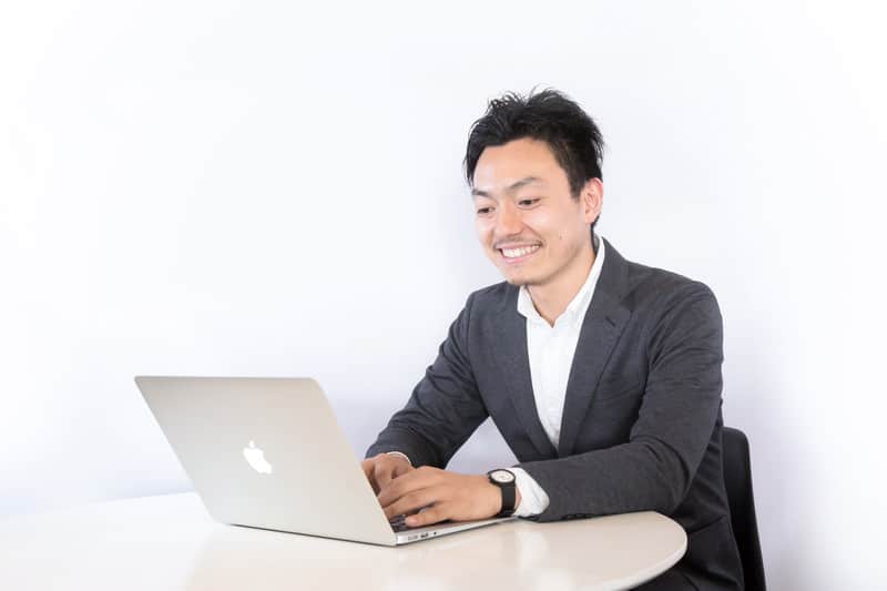 フロントエンドエンジニア　転職