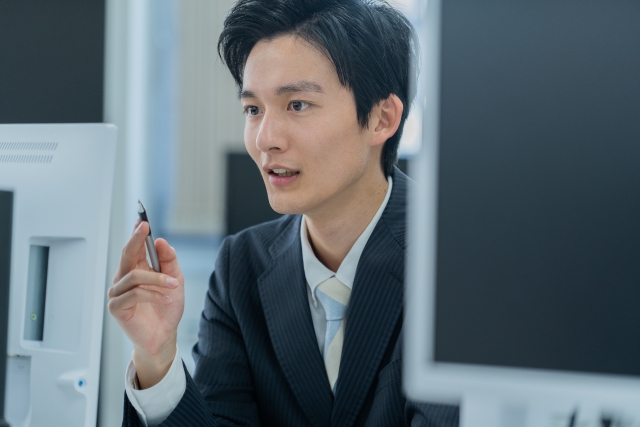 SEに向いている人とは？求められる4つの素質