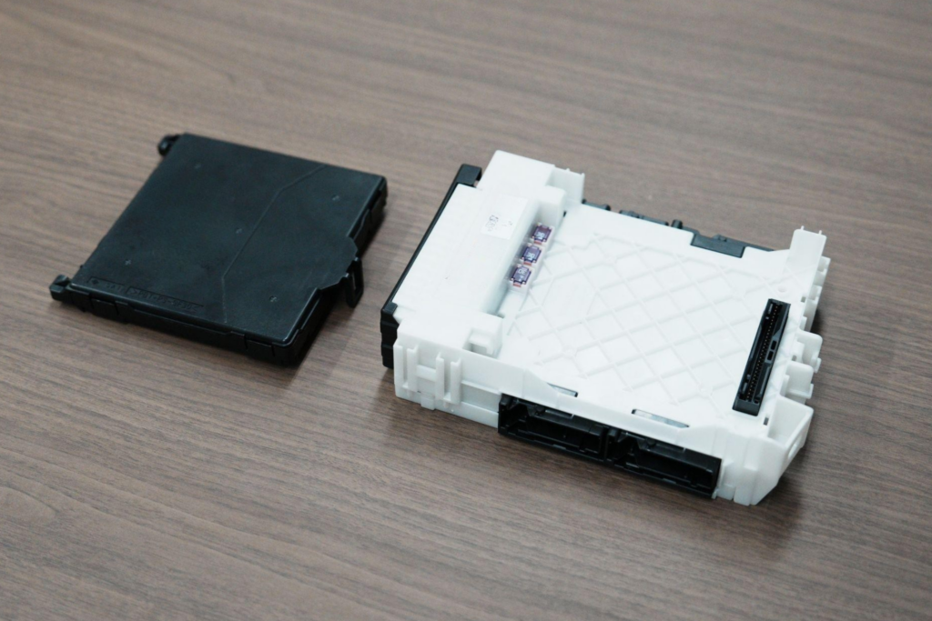  住友電装が派生開発を手がけるECU ボディーECU／ジャンクションボックス