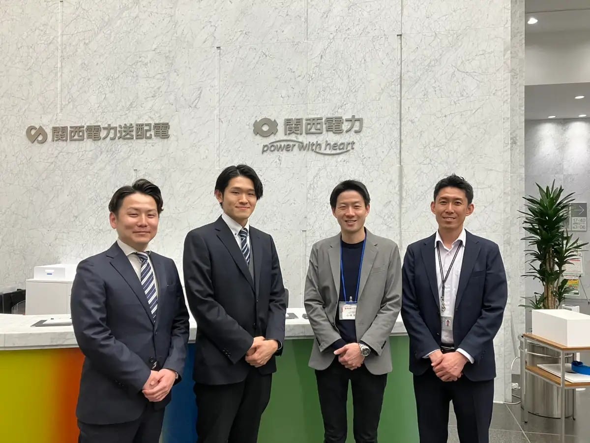 関西電力株式会社の2025年度エージェントシェア1位獲得、集合写真